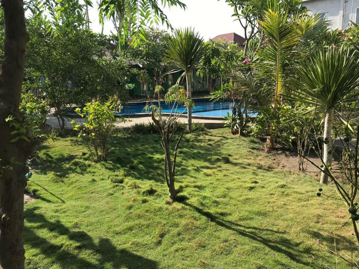 Maha Putri Bungalows กีลีตราวางัน ภายนอก รูปภาพ